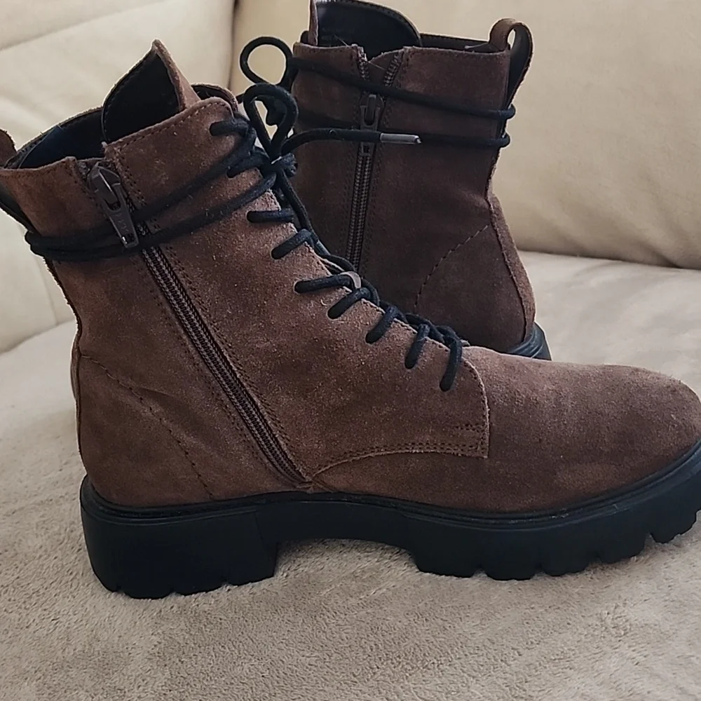 Matisse Chocolate Brown Platform Boots - Picture 7 of 13